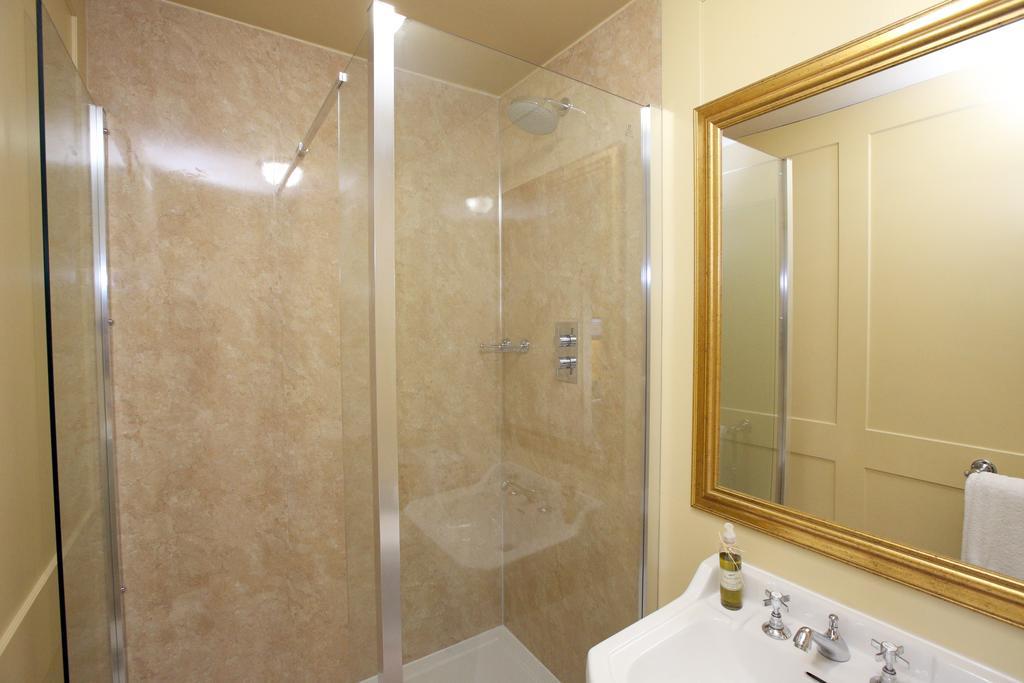 The Cornmill Hotel Kirkbymoorside Room photo