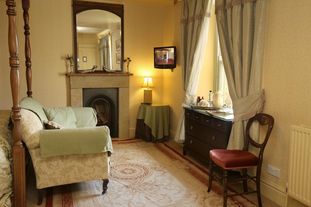 The Cornmill Hotel Kirkbymoorside Room photo